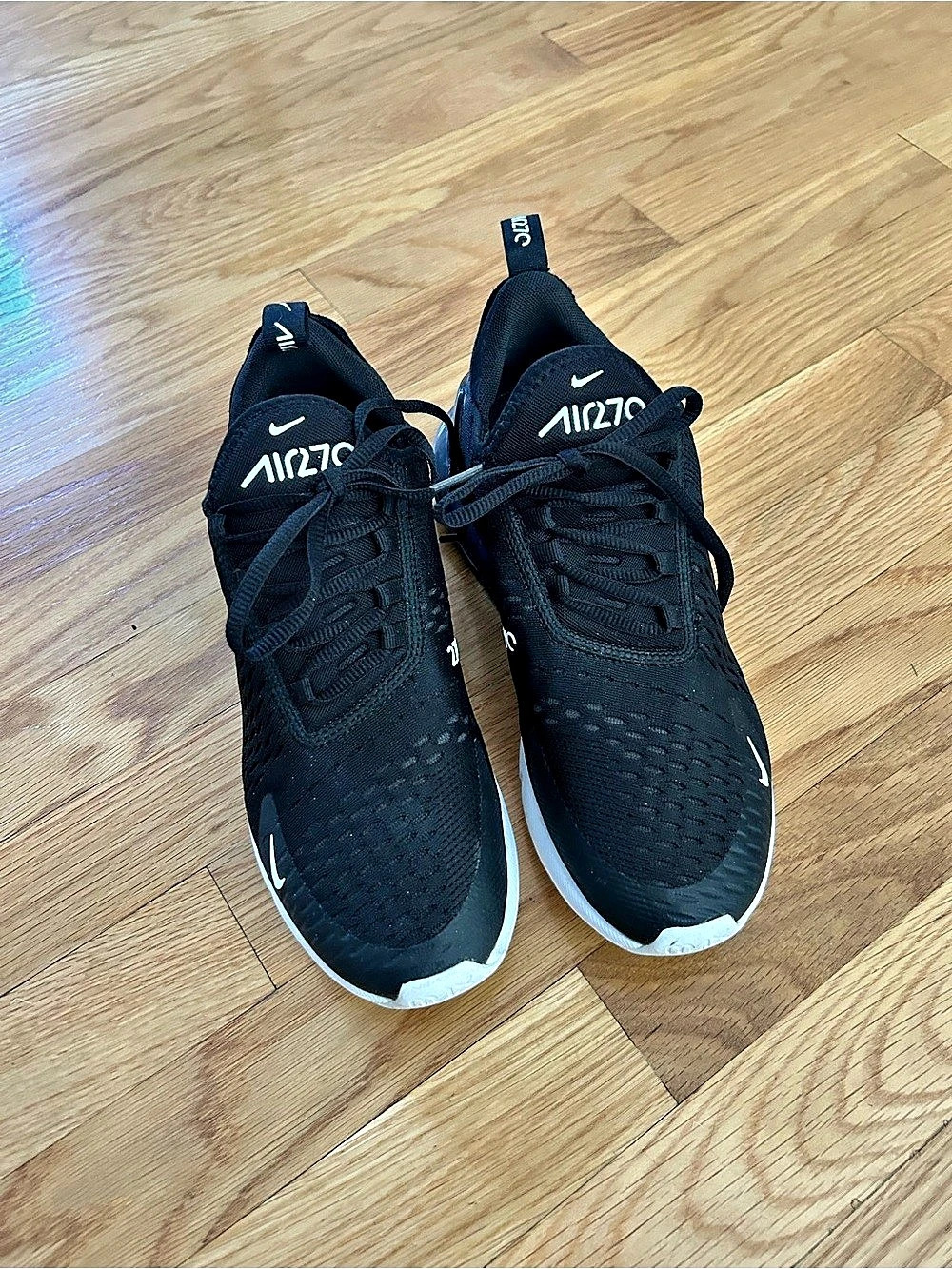 Nike Air270 Black & White US 8.5 Sneakers